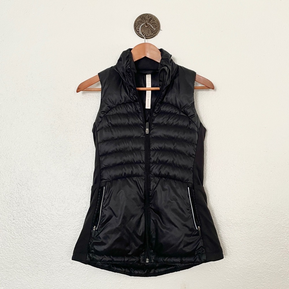 Lululemon Down For It All Vest Black Puffer Running 700-Fill Down Size 4